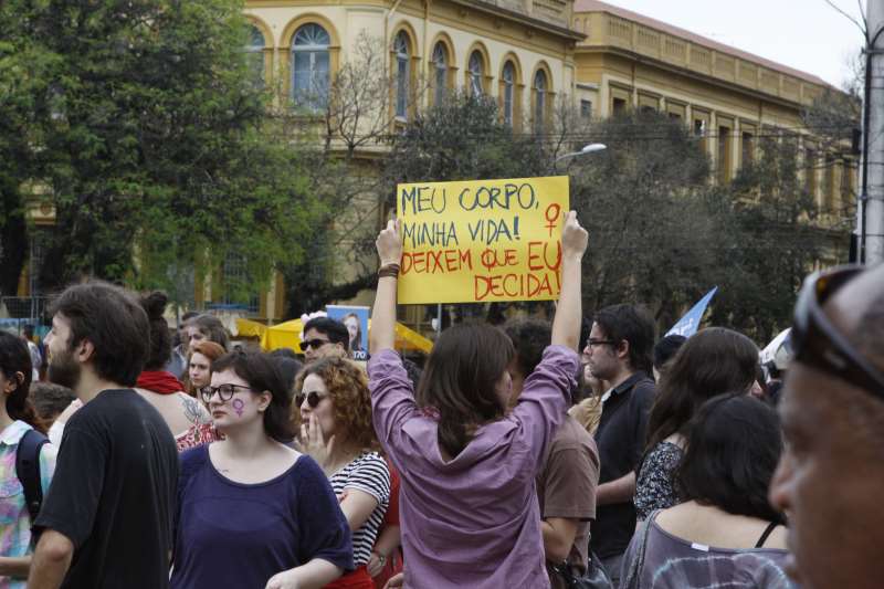 Percentual de favoráveis à manutenção das atuais regras recuou de 67%, em 2015, para os atuais 59%