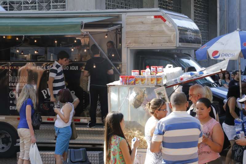 Eventos atraem público para os negócios com comida ao ar livre