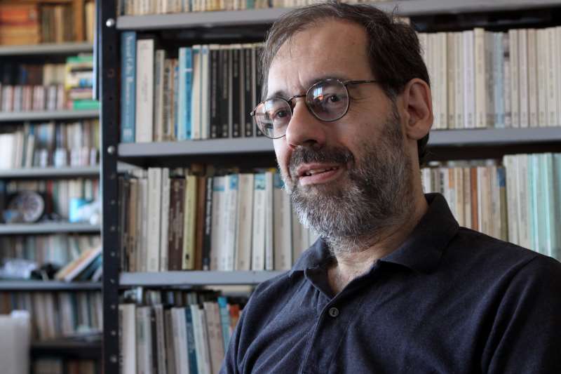 Para Rodrigo González, nem o Supremo está livre da disputa política