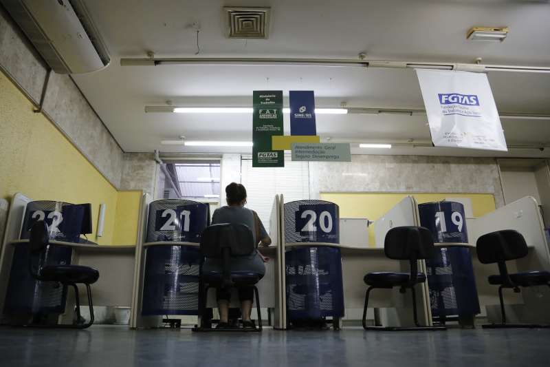 As agências FGTAS/Sine estão fechadas devido aos decretos que o Governo do Estado