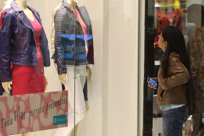 Pesquisa mostra que 73% dos brasileiros devem comprar no Dia das Mães