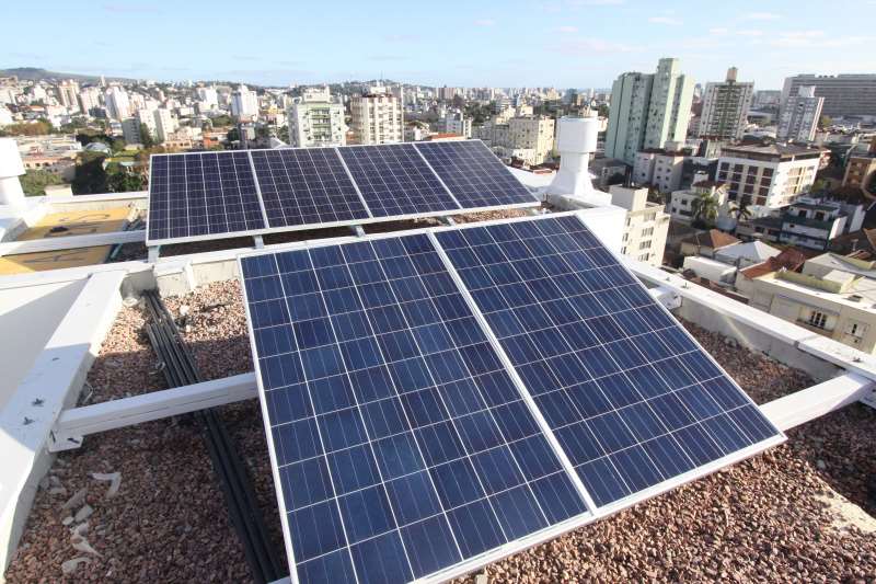 Prática se propagou no Brasil especialmente através dos painéis fotovoltaicos