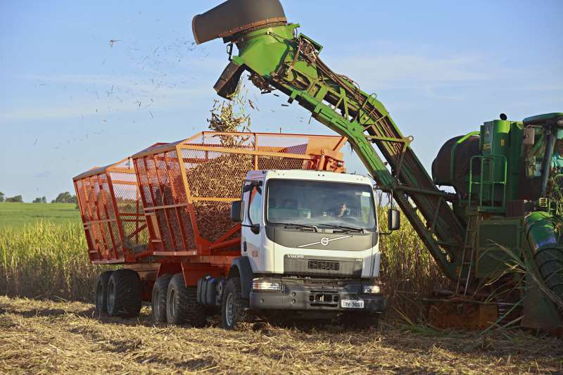 Agronegócio avança na área das energias renováveis, mas ainda depende de fontes fósseis