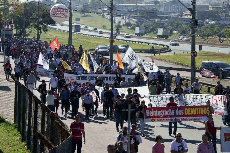 Trabalhadores da GM costumam reagir com manifestações quando se sentem que direitos são ameaçados