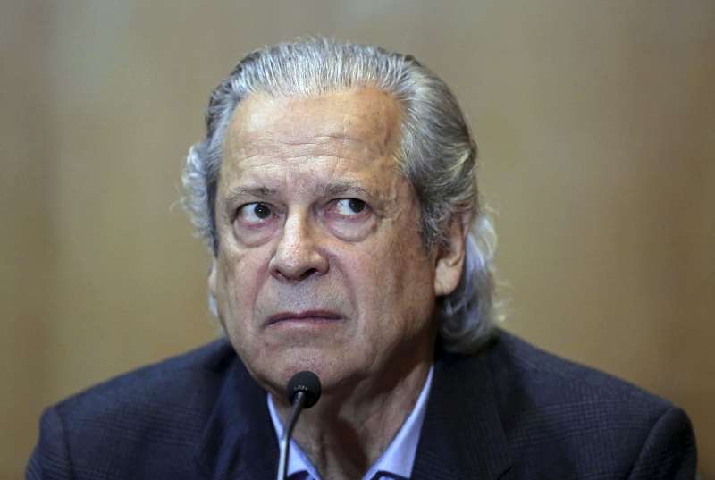 Zé Dirceu: ainda todo-poderoso?