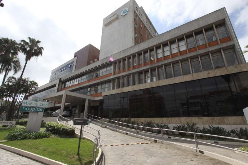 Paciente fez viagem de cruzeiro pela costa brasileira e estava internado no Hospital Mãe de Deus 
