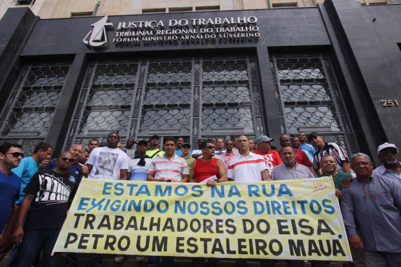 Metalúrgicos demitidos em todo o País recorreram a protestos públicos