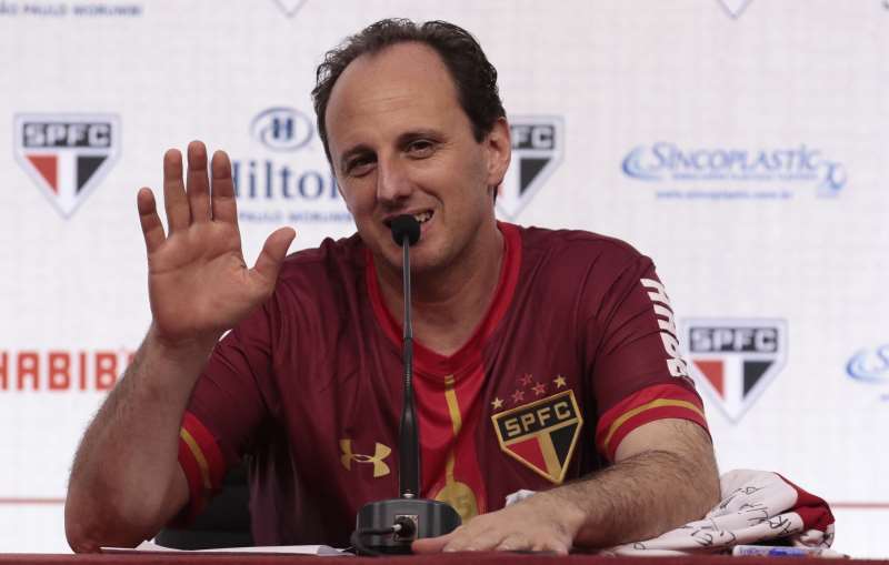 Sob o comando do ídolo, estreante como treinador, o time conviveu com altos e baixos