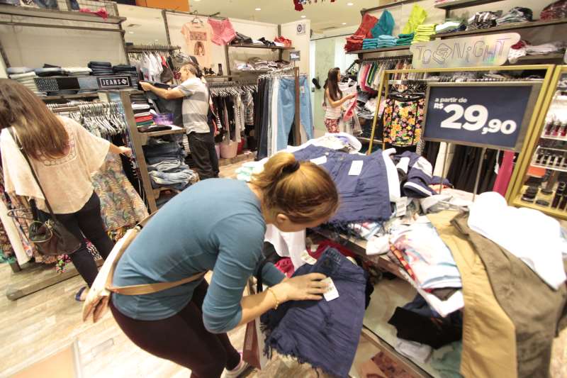 Nem mesmo o período festivo está alterando o cenário pessimista dos gaúchos em relação à economia