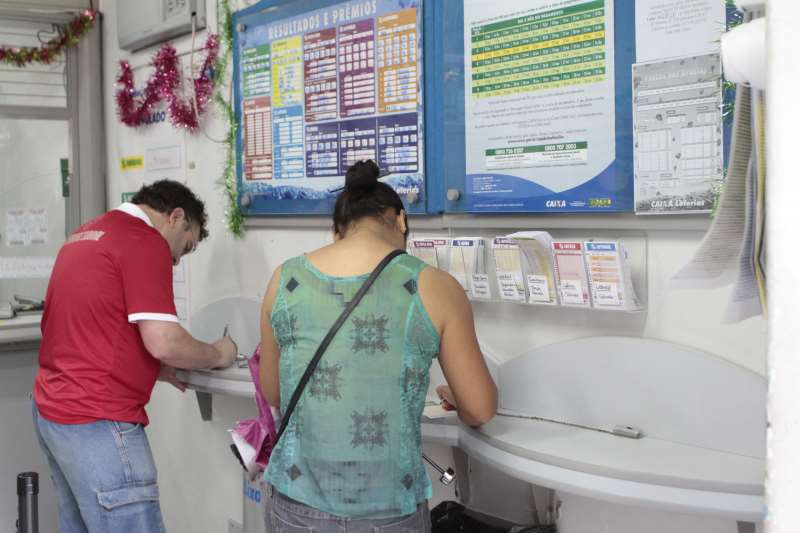 As apostas podem ser feitas até uma hora antes do sorteio nas lotéricas de todo o país