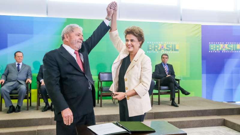 Dilma falou que apesar de não ser mais candidata, continuará fazendo política