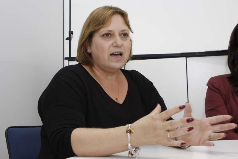 Lilian diz que serviço agora é on-line