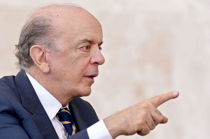 Tucano é acusado de receber propinas da Odebrecht em troca de benefícios à empreiteira 