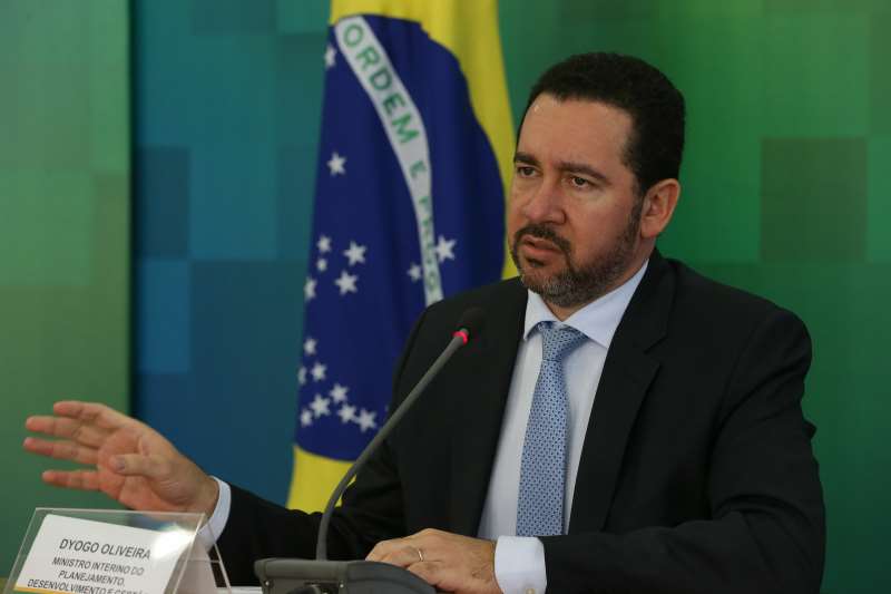 Ministro Dyogo de Oliveira espera adesão de 5 mil servidores