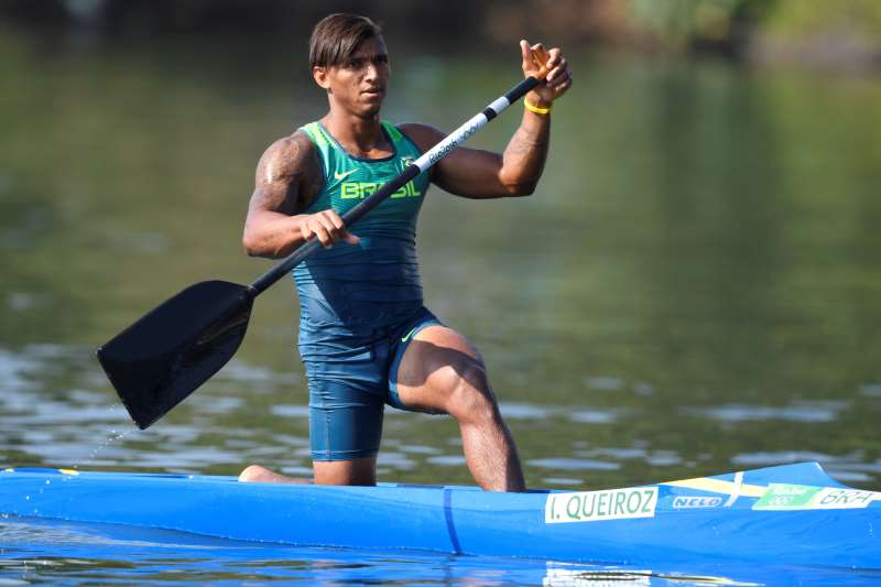 Atleta foi medalhista olímpico em 2016 e é o maior nome brasileiro da canoagem velocidade