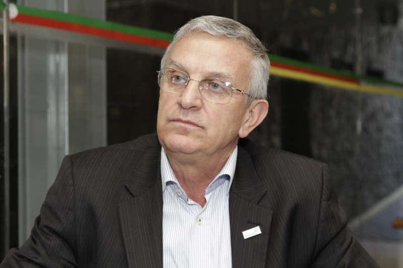 Empresas devem transferir base da produção para o polo, diz Battastini