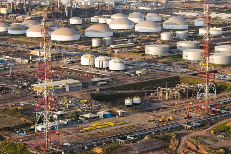 A petrolífera apresentou resultados negativos de até R$ 800 milhões com as duas unidades em 2017