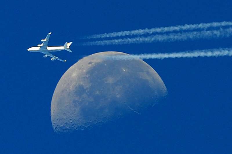 Aeronave foi a primeira do mundo com dois corredores, o que permitiu um ganho de capacidade da ordem de 250%