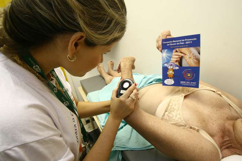 Houve queda expressiva na procura por esse atendimento, entre 50% e 60%, em quase todas as faixas etárias