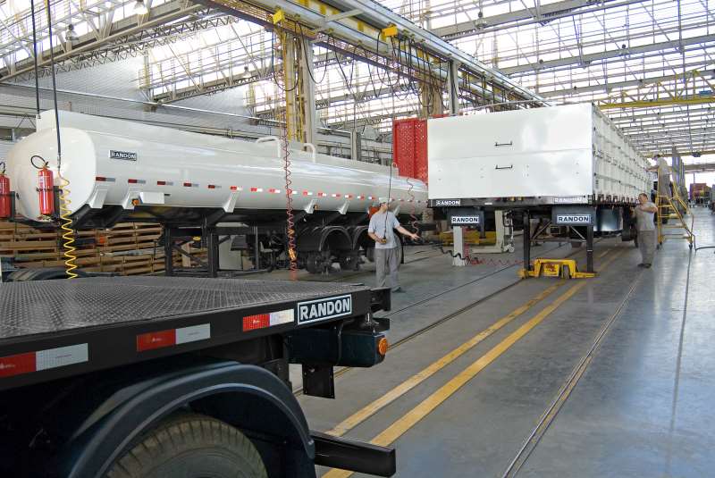 Profissionais sem experiência podem participar da seleção; empresa dará treinamento aos aprovados