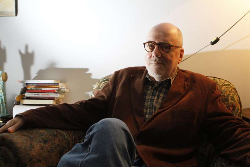 Autor do livro, Flávio Ilha procurou fugir de cronologia rígida na escrita de 'João aos pedaços'