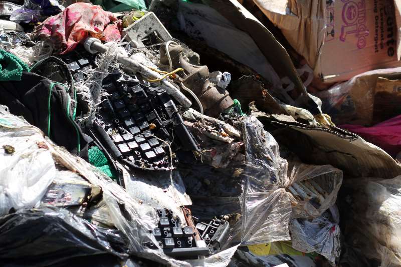 Descartar corretamente os equipamentos eletr&ocirc;nicos &eacute; de responsabilidade dos propriet&aacute;rios 