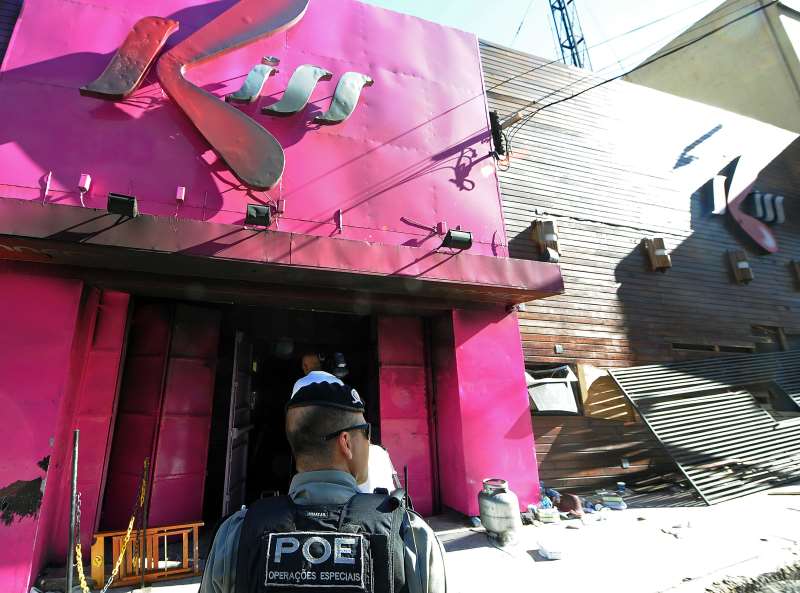 Incêndio na casa noturna resultou em 242 vítimas fatais