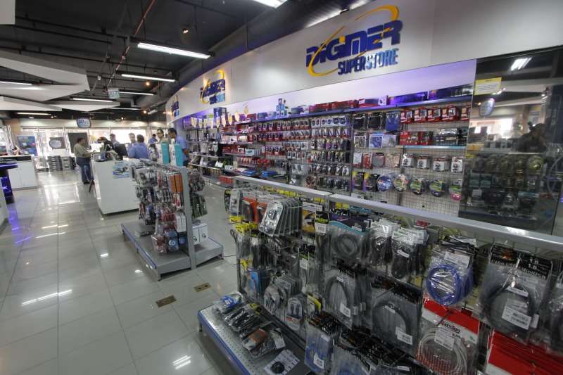 A rede, com 13 lojas, alegou a crise e a concorrência do e-commerce como razão da medida