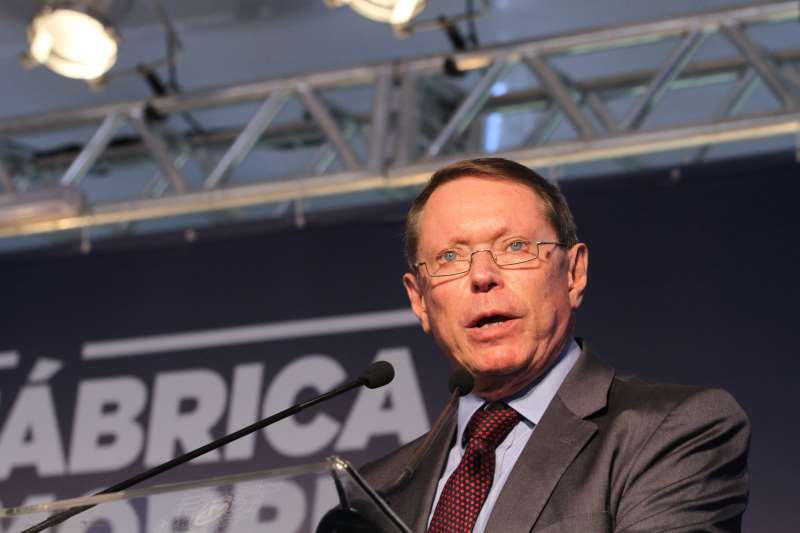 Kirst estava em seu segundo mandato como prefeito e faleceu em decorrência de um câncer