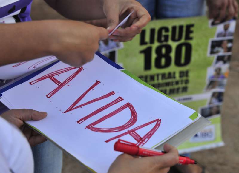 Do total de registros nos canais oficiais, 72% eram referentes à violência doméstica e familiar