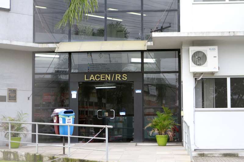 Os casos suspeitos de infecção pelo Covid-19 no Rio Grande do Sul são testados no Lacen