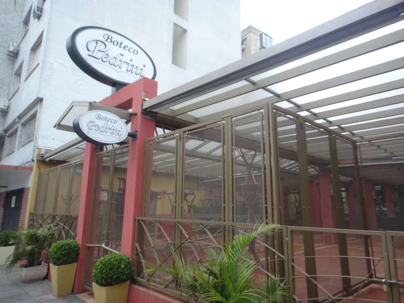 Filial do restaurante Pedrini na rua Lima e Silva, é uma que vai abrir 24 horas