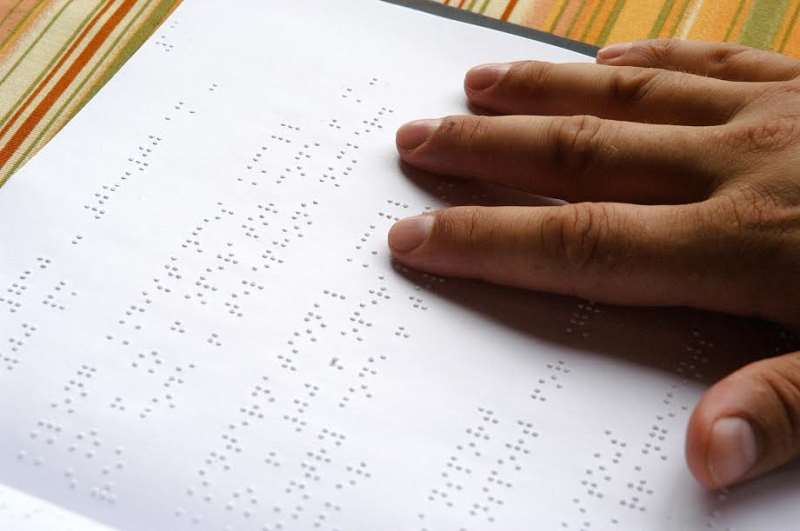 No País, 6,5 milhões de pessoas têm deficiência visual, sendo 582 mil cegos e os demais com baixa visão