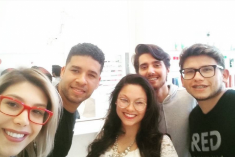 Bianca Stoll (propriet�ria), Tom Lima, Ni�gara, Ulisses e Eduardo R�gis no Red Beuty Bar