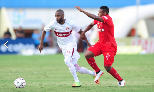 O Inter não conseguiu embalar e manteve a má fase na Série B do Campeonato Brasileiro