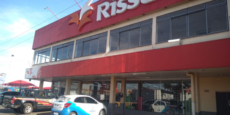 Trabalhadores positivos foram afastados e empresa deverá afastar temporariamente os demais