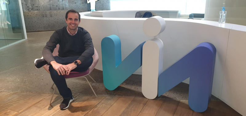 {'nm_midia_inter_thumb1':'https://www.jornaldocomercio.com/_midias/png/2021/08/03/206x137/1_microsoftteams_image__45_-9377714.png', 'id_midia_tipo':'2', 'id_tetag_galer':'', 'id_midia':'610954a4a8daf', 'cd_midia':9377714, 'ds_midia_link': 'https://www.jornaldocomercio.com/_midias/png/2021/08/03/microsoftteams_image__45_-9377714.png', 'ds_midia': 'Minuto Varejo - Via - dona do Ponto (antigo Ponto Frio) e casas Bahia - expansão no Rio grande do Sul - diretor de expansão da Via, Daniel Cremonini, sede da Via.', 'ds_midia_credi': 'VIA/DIVULGAÇÃO/JC', 'ds_midia_titlo': 'Minuto Varejo - Via - dona do Ponto (antigo Ponto Frio) e casas Bahia - expansão no Rio grande do Sul - diretor de expansão da Via, Daniel Cremonini, sede da Via.', 'cd_tetag': '1', 'cd_midia_w': '800', 'cd_midia_h': '378', 'align': 'Left'}