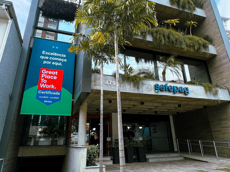 A empresa conta com cerca de 80 colaboradores