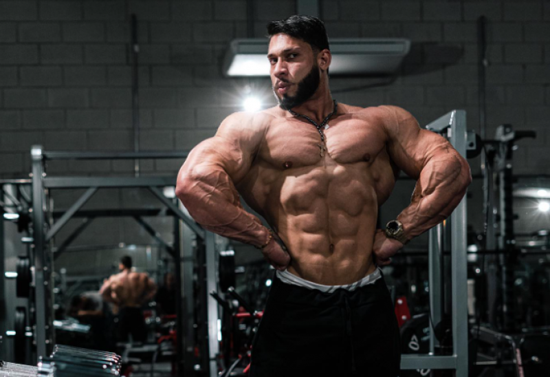 Quem é Ramon Dino, acreano que pode trazer título inédito para o Brasil no fisiculturismo