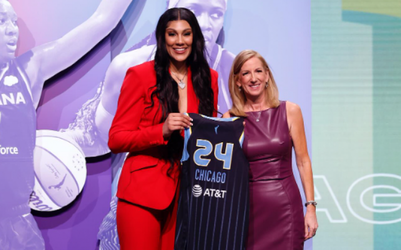 Brasileira Kamila Cardoso é escolhida pelo Chicago Sky no draft da WNBA