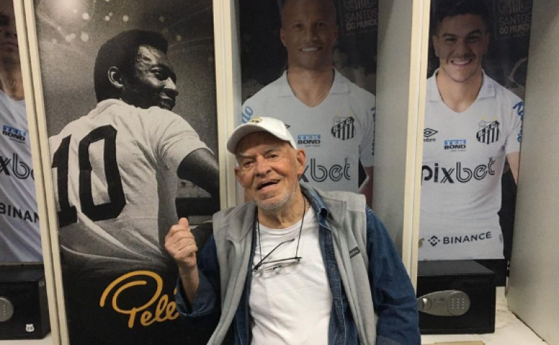 Narrador Silvio Luiz, ícone dos bordões no futebol, morre aos 89