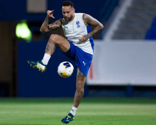 Neymar comemora 1º treino em seu retorno aos trabalhos no Al Hilal: 'Agora é só alegria'
