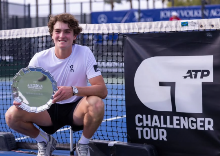 Este é o 3º título de João só neste ano