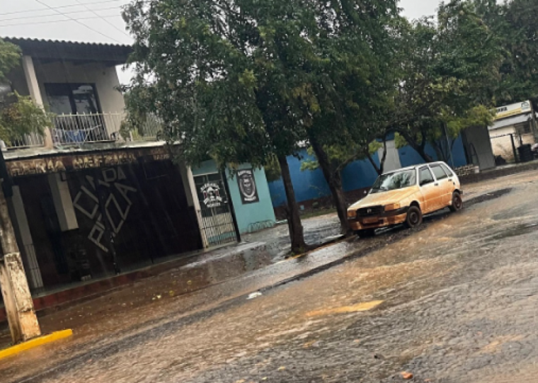 A precipitação acumulada chegou a 140mm em poucas horas