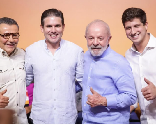 João Campos assume comando do PSB com missão de fortalecer sigla e garantir Alckmin