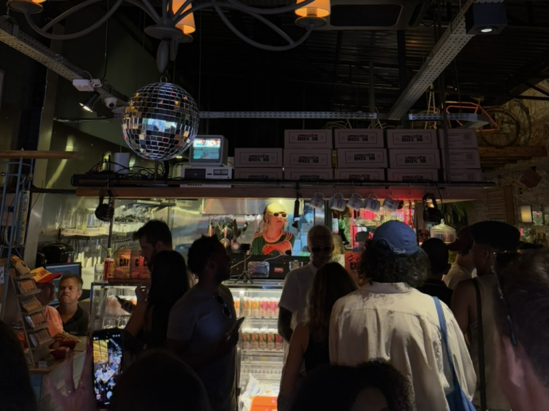 As festas são itinerantes e acontecem em cafeterias parceiras Foto: TORRA/DIVULGAÇÃO/JC