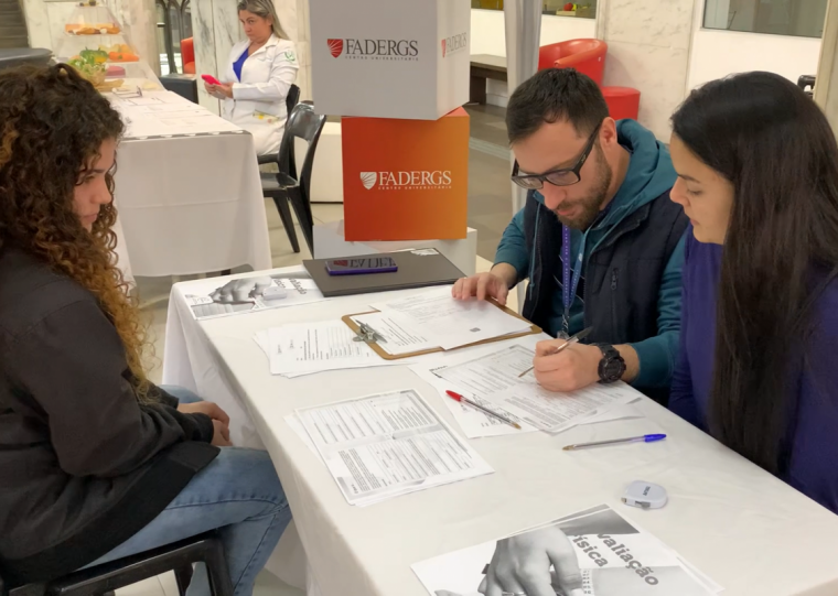 A ação tem como o objetivo fomentar a recolocação no mercado de trabalho por meio da intermediação direta entre empresas e trabalhadores