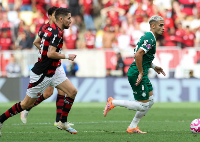 O clube que vencer o confronto vai se tornar o primeiro time do País a ser tetracampeão da Libertadores
