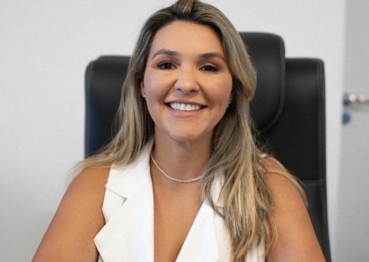 Michele Galvão está atuando como prefeita interina e é a candidata da federação PSDB/Cidadania no pleito