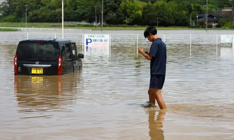 Chuvas matam nove pessoas no Japão e desabrigam centenas